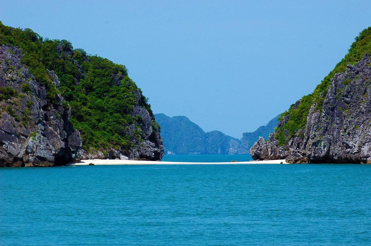 Hoang Gia Minh Hotel Cat Ba Island Екстериор снимка