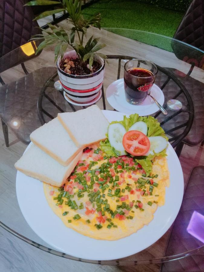 Hoang Gia Minh Hotel Cat Ba Island Екстериор снимка